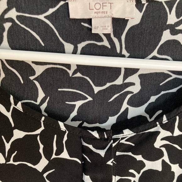 Loft Long Sleeve Romper with Leaf Pattern - Picture 5 of 5